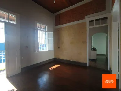 Imóvel Comercial com 4 Quartos para alugar, 280m² no Floresta, Belo Horizonte