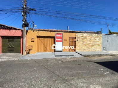 Casa com 3 Quartos à venda, 200m² no Itararé, Teresina