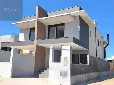 Casa de Condomínio com 3 Quartos à venda, 180m² no Campeche, Florianópolis