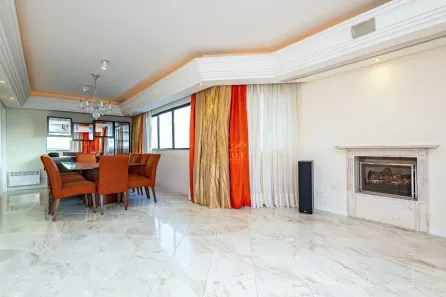 Apartamento com 3 Quartos para alugar, 251m² no Mossunguê, Curitiba