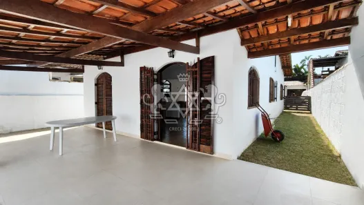 Casa com 3 Quartos à venda, 189m² no Jardim Brasil, Caraguatatuba