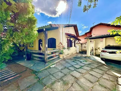 Casa com 3 Quartos à venda, 360m² no São João Batista (Venda Nova), Belo Horizonte