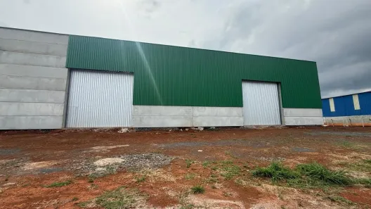 Galpão/Depósito/Armazém para alugar, 750m² no Cará-cará, Ponta Grossa