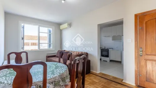 Apartamento com 2 Quartos para alugar, 60m² no Partenon, Porto Alegre