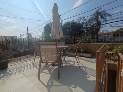Casa com 3 Quartos para alugar, 150m² no Jardim da Glória, São Paulo