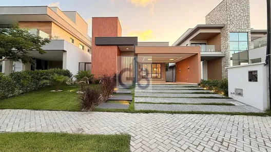Casa de Condomínio com 3 Quartos à venda, 161m² no Cidade Alpha, Eusébio