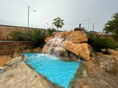 Casa de Condomínio com 4 Quartos à venda, 420m² no Quintas da Lagoa, Sarzedo