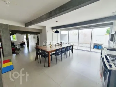 Casa com 3 Quartos à venda, 240m² no Cristo Redentor, Porto Alegre