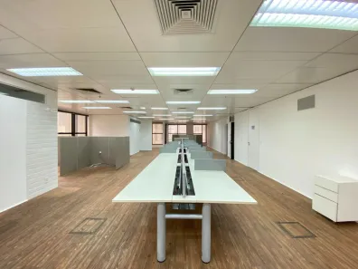 Sala Comercial para alugar, 320m² no Chácara Santo Antônio (Zona Sul), São Paulo