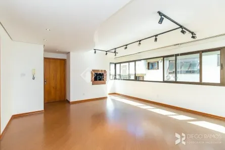 Apartamento com 3 Quartos à venda, 105m² no Mont Serrat, Porto Alegre