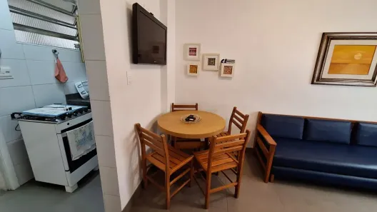 Apartamento com 1 Quarto para alugar, 45m² no Embaré, Santos