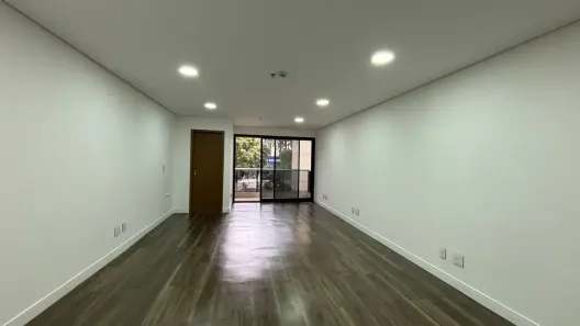 Sala Comercial para venda ou aluguel, 44m² no Vila Assunção, Santo André