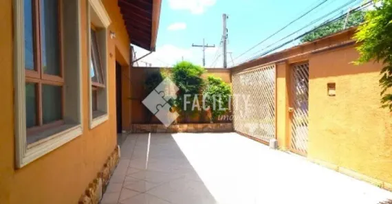 Casa com 4 Quartos à venda, 237m² no Vila Nogueira, Campinas