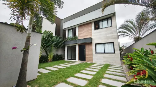 Casa com 5 Quartos para alugar, 350m² no Recreio dos Bandeirantes, Rio de Janeiro