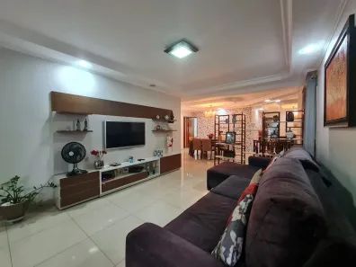 Apartamento com 3 Quartos à venda, 240m² no Setor Bueno, Goiânia