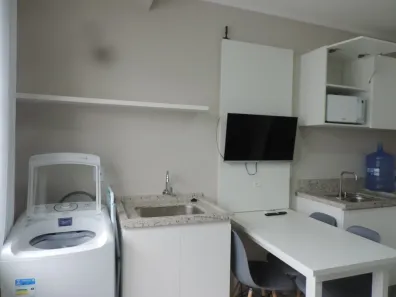 Apartamento com 1 Quarto para alugar, 48m² no Canasvieiras, Florianópolis