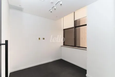 Sala Comercial para alugar, 254m² no Vila Almeida, São Paulo