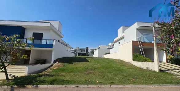 Lote/Terreno à venda, 300m² no Residencial Central Parque, Salto