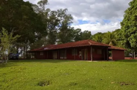 Fazenda/Sítio com 3 Quartos à venda, 550m² no Centro, Nioaque