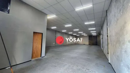 Galpão/Depósito/Armazém para alugar, 300m² no Lago Igapó, Londrina