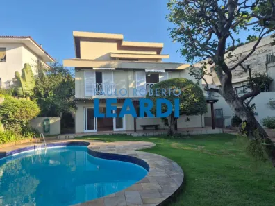 Casa com 4 Quartos para alugar, 800m² no Lapa, São Paulo