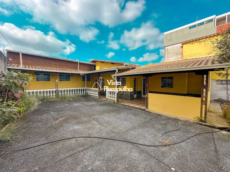 Casa com 3 quartos — Copacabana, Belo Horizonte