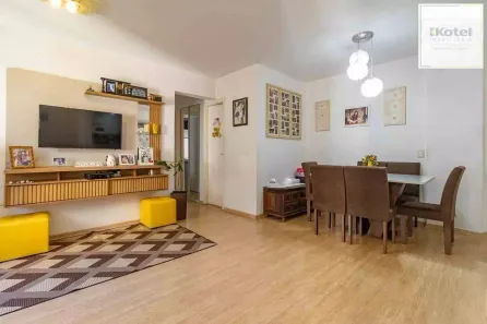 Apartamento com 3 Quartos à venda, 65m² no Vila Ipiranga, Porto Alegre