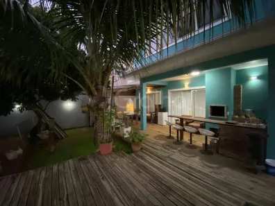 Casa com 4 Quartos à venda, 173m² no Carianos, Florianópolis