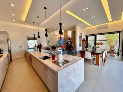 Casa de Condomínio com 3 Quartos à venda, 275m² no Swiss Park, Campinas