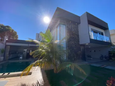 Casa com 3 Quartos à venda, 211m² no Parque Amazônia, Goiânia