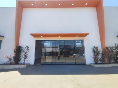 Galpão/Depósito/Armazém para alugar, 207m² no Centro, Iporá