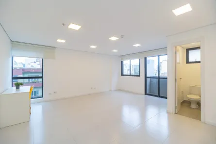 Sala Comercial com 1 Quarto para alugar, 34m² no Centro, Curitiba