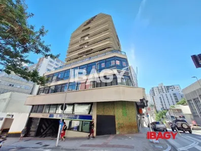 Sala Comercial para alugar, 131m² no Centro, Florianópolis