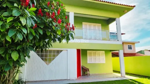 Casa com 4 Quartos para alugar, 160m² no Campeche, Florianópolis
