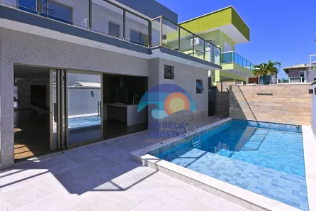 Casa de Condomínio com 4 Quartos à venda, 246m² no Centro, Peruíbe