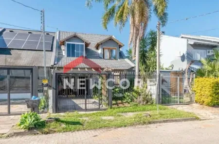 Casa com 2 Quartos à venda, 145m² no Hípica, Porto Alegre