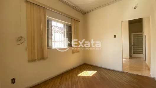 Casa com 2 Quartos à venda, 138m² no Jardim Santa Rosália, Sorocaba