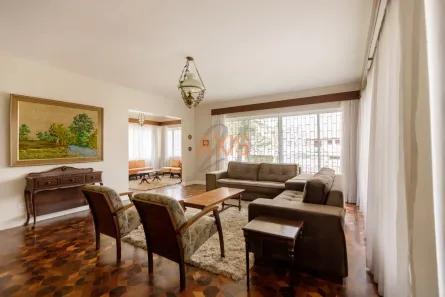 Casa com 3 Quartos à venda, 228m² no Mercês, Curitiba