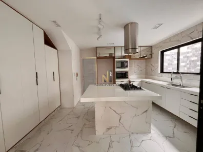 Casa com 4 Quartos à venda, 180m² no Buraquinho, Lauro de Freitas