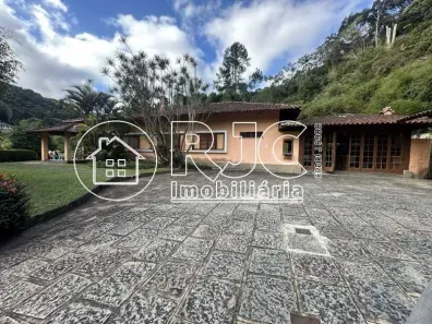 Casa com 4 Quartos à venda, 316m² no Barra do Imbuí, Teresópolis