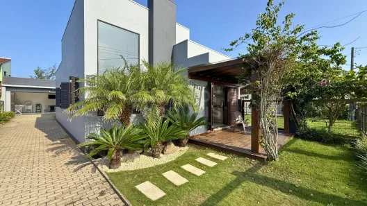 Casa com 3 Quartos à venda, 180m² no Torres Sul, Arroio do Sal