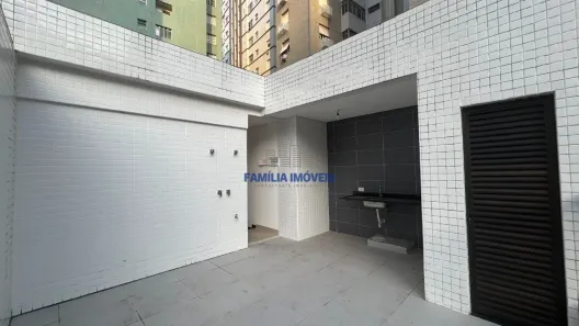 Sobrado com 3 Quartos à venda, 170m² no José Menino, Santos