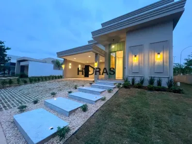Casa de Condomínio com 3 Quartos à venda, 223m² no Condomínio Belvedere II, Cuiabá
