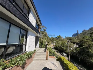 Casa com 4 Quartos à venda, 260m² no Carlos Guinle, Teresópolis