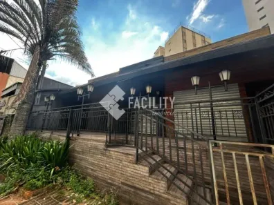 Imóvel Comercial com 2 Quartos para alugar, 230m² no Cambuí, Campinas
