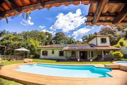 Casa de Condomínio com 5 Quartos à venda, 387m² no Saboó, São Roque