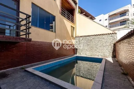 Casa com 3 Quartos à venda, 250m² no Jardim Guanabara, Rio de Janeiro