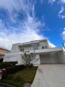 Casa com 4 Quartos para alugar, 560m² no Morada da Colina, Resende