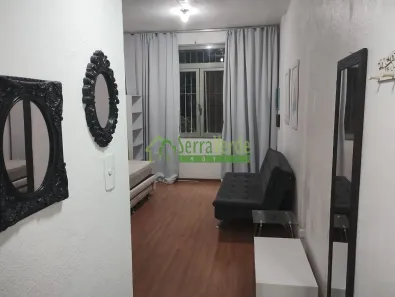 Apartamento com 1 Quarto para alugar, 30m² no Centro, Petrópolis
