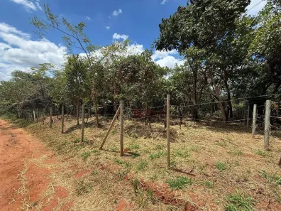 Lote/Terreno à venda, 1000m² no Mateus Leme, Mateus Leme